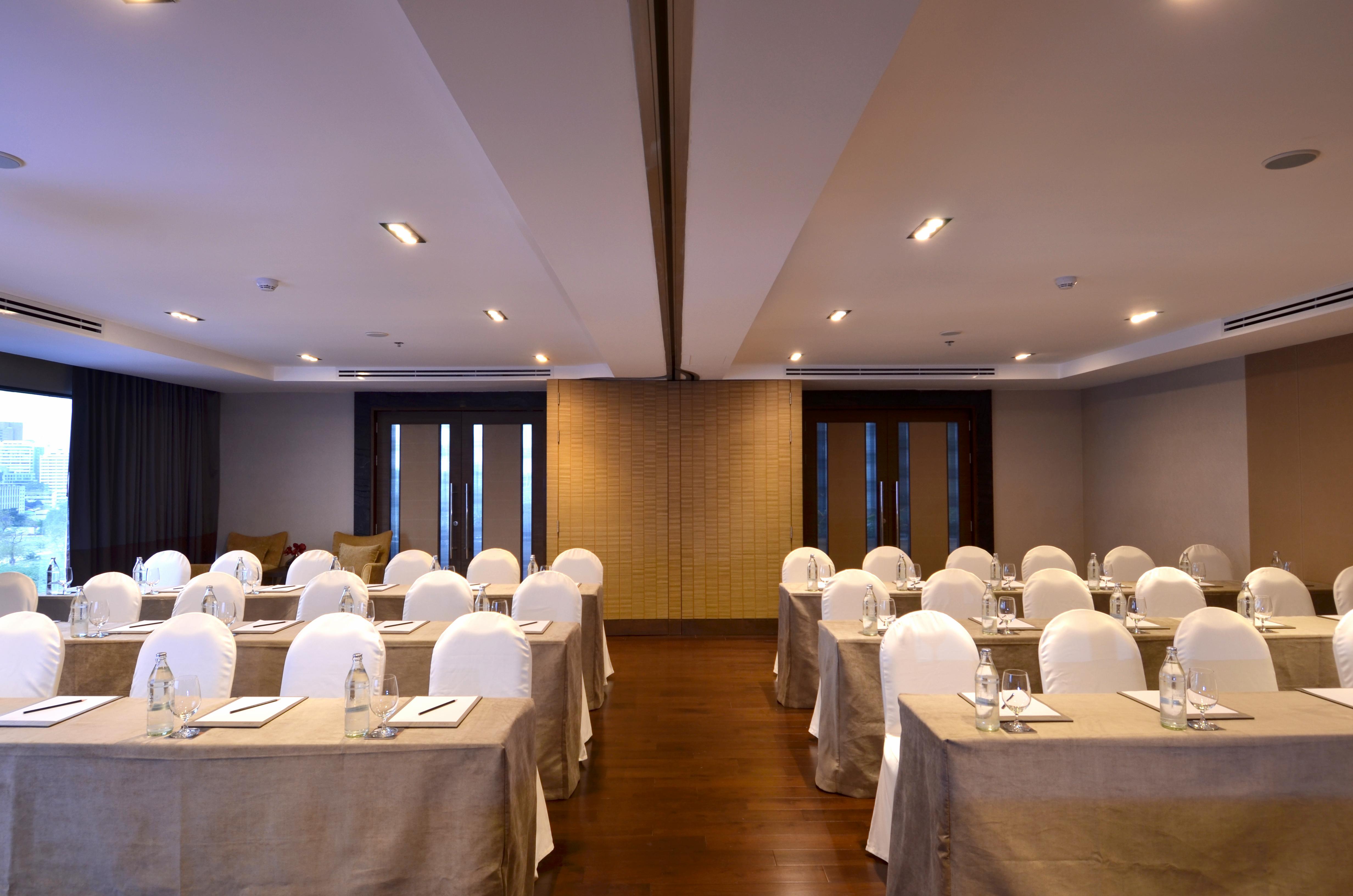 Aetas Lumpini Hotel Bangkok Kültér fotó