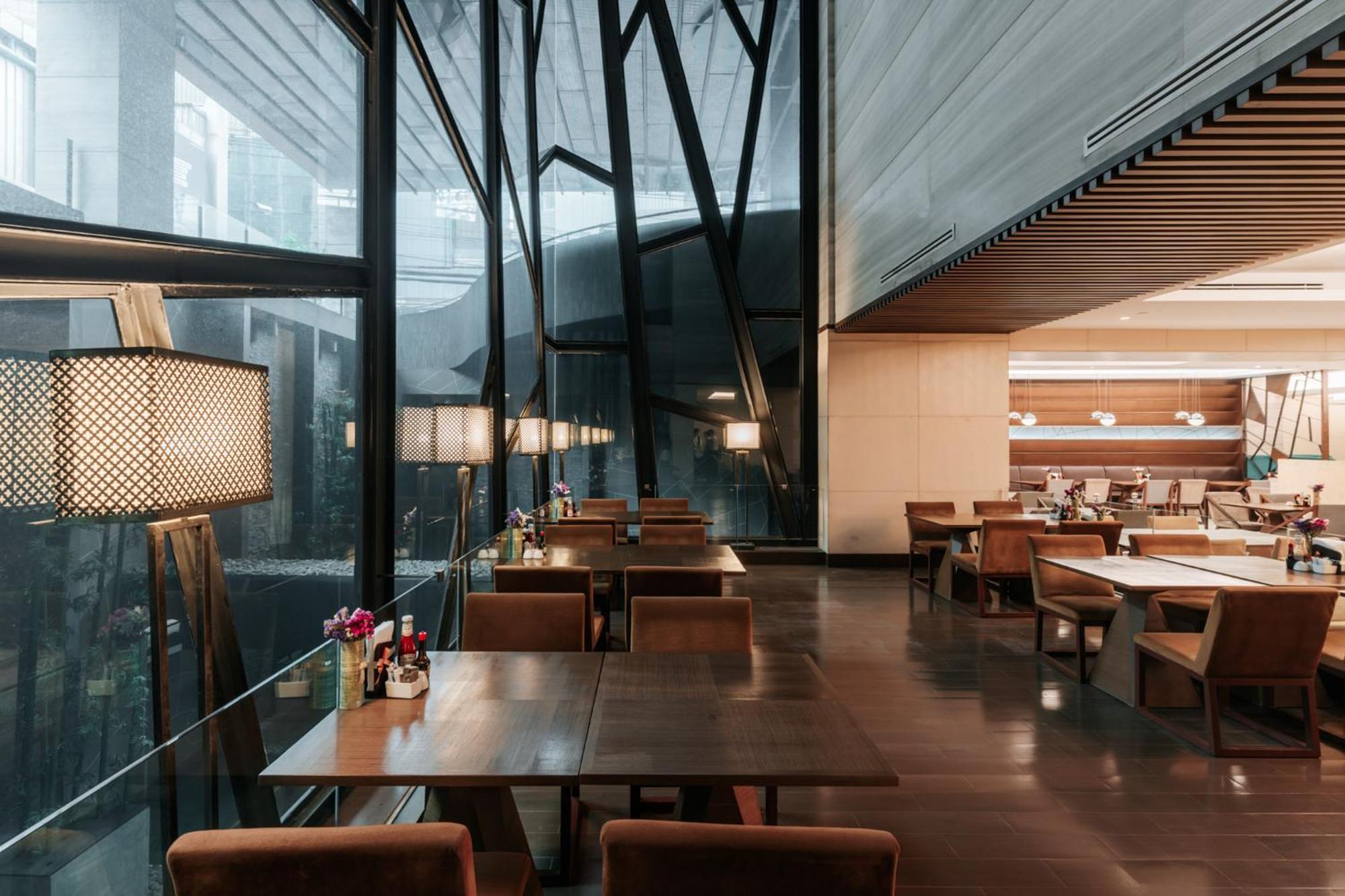 Aetas Lumpini Hotel Bangkok Kültér fotó