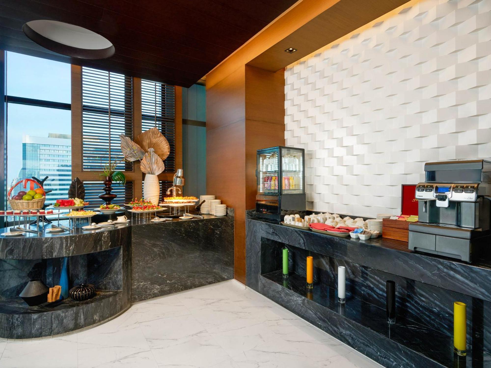 Aetas Lumpini Hotel Bangkok Kültér fotó